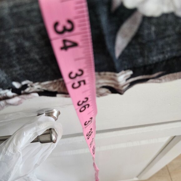 Spiritual Gangster Maya Kimono Robe Cardigan OS Black Cream Floral Layering - Picture 11 of 13